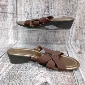MOOTSIES TOOTSIES BROWN SANDALS SIZE 7.5M D2C TCC