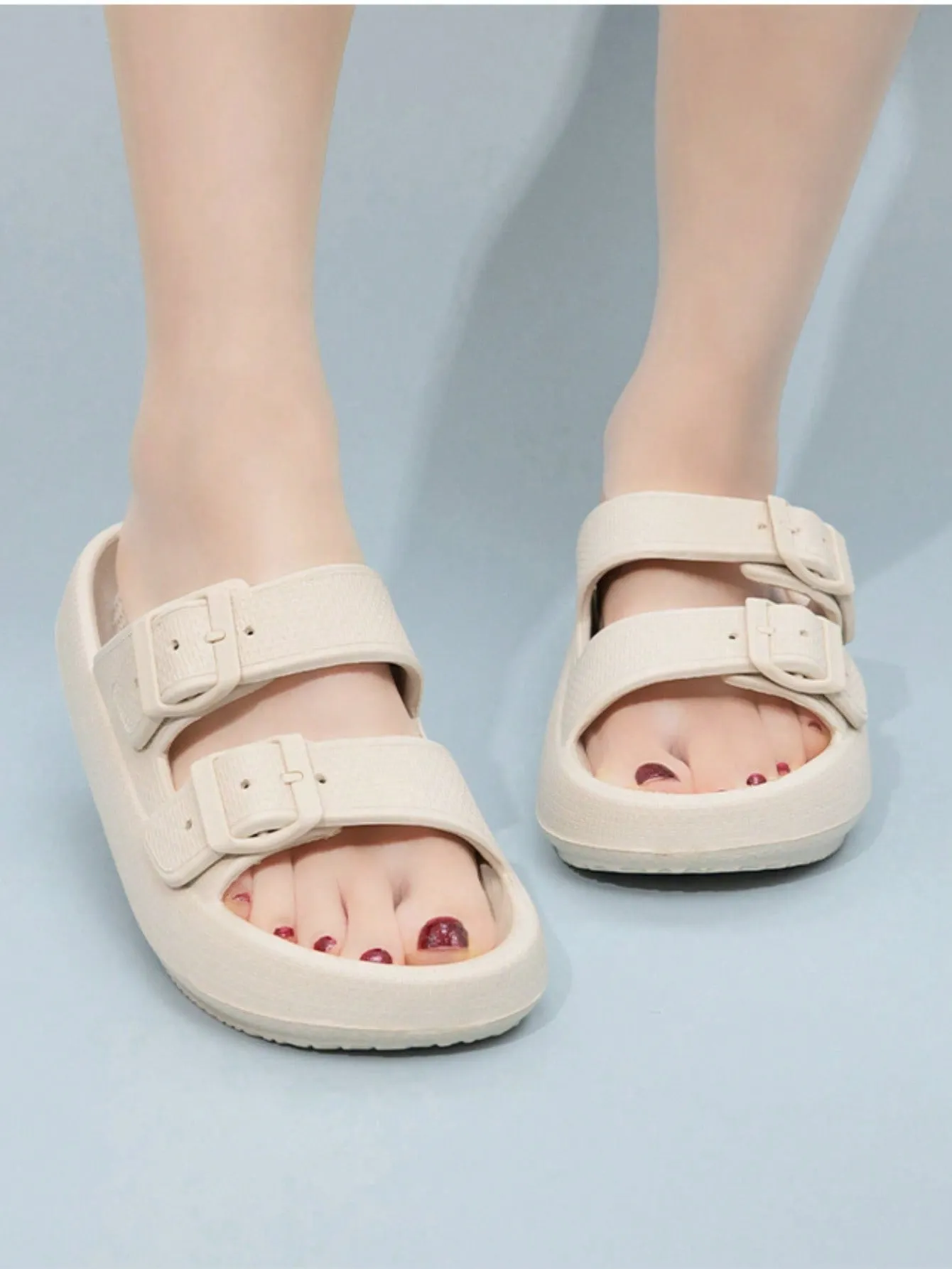 Women's Summer Flat Sandals With Double Buckle Straps, Unisex Flip Flops, Outdoor Non-Slip Toe-Exposed Beach Slippers, Indoor Bathroom Anti-Slip Slipper